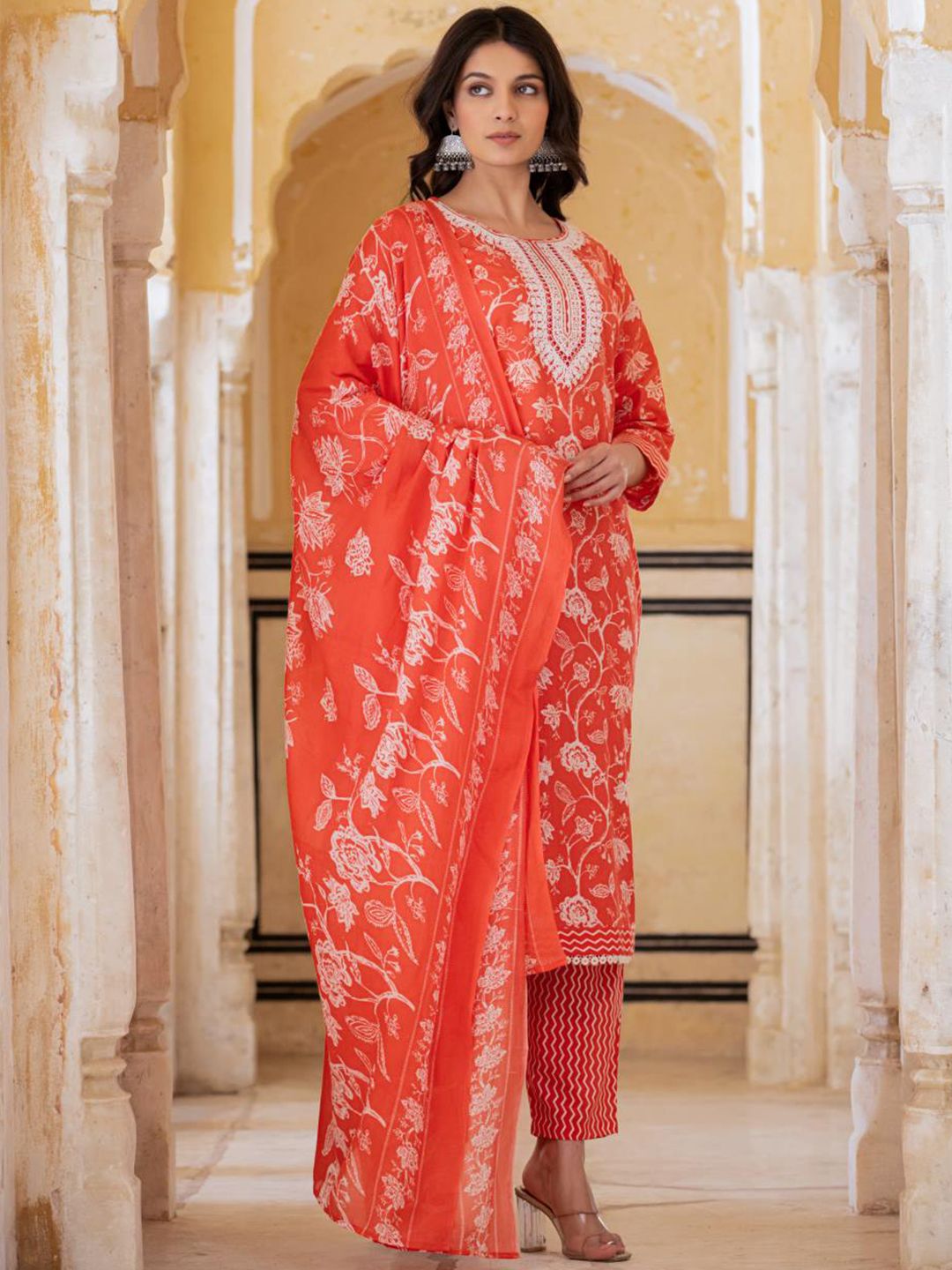 Varanga Floral Printed Regular Thread Work Kurta with Trousers & With Dupatta