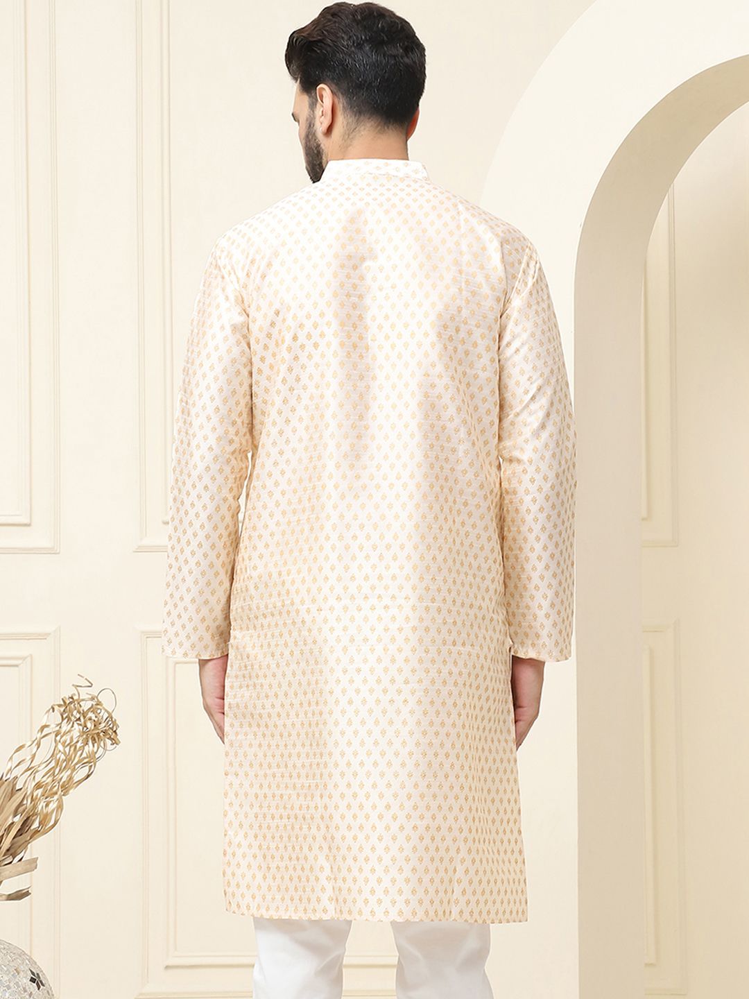 SOJANYA Men Printed Kurta