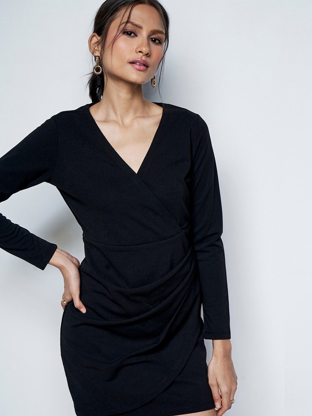 AND V-Neck Long Sleeves Wrap Dress