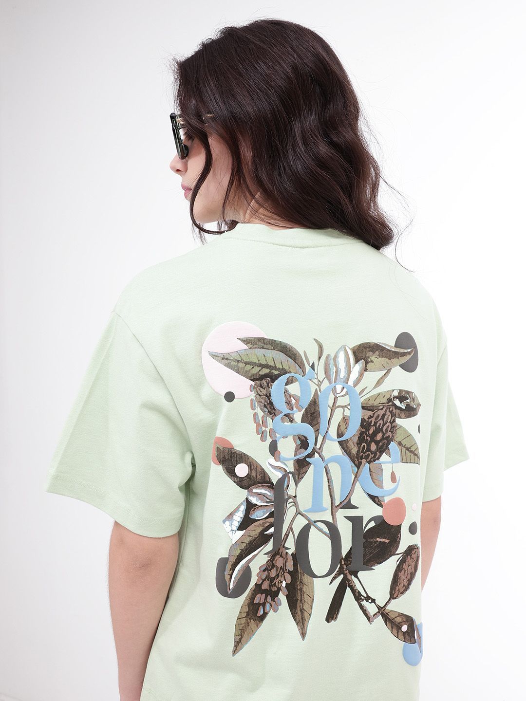 T-Shirt Lengan Khotbah Wanita yang Dicetak