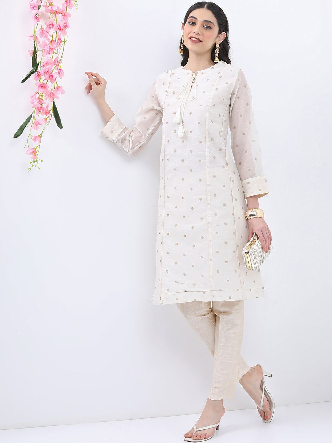 Vishudh Polka Dots Printed Tie-Up Neck Regular Kurta With Trousers
