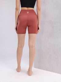 HRX by Hrithik Roshan Women Mid-Rise Rapid-Dry Yoga Shorts