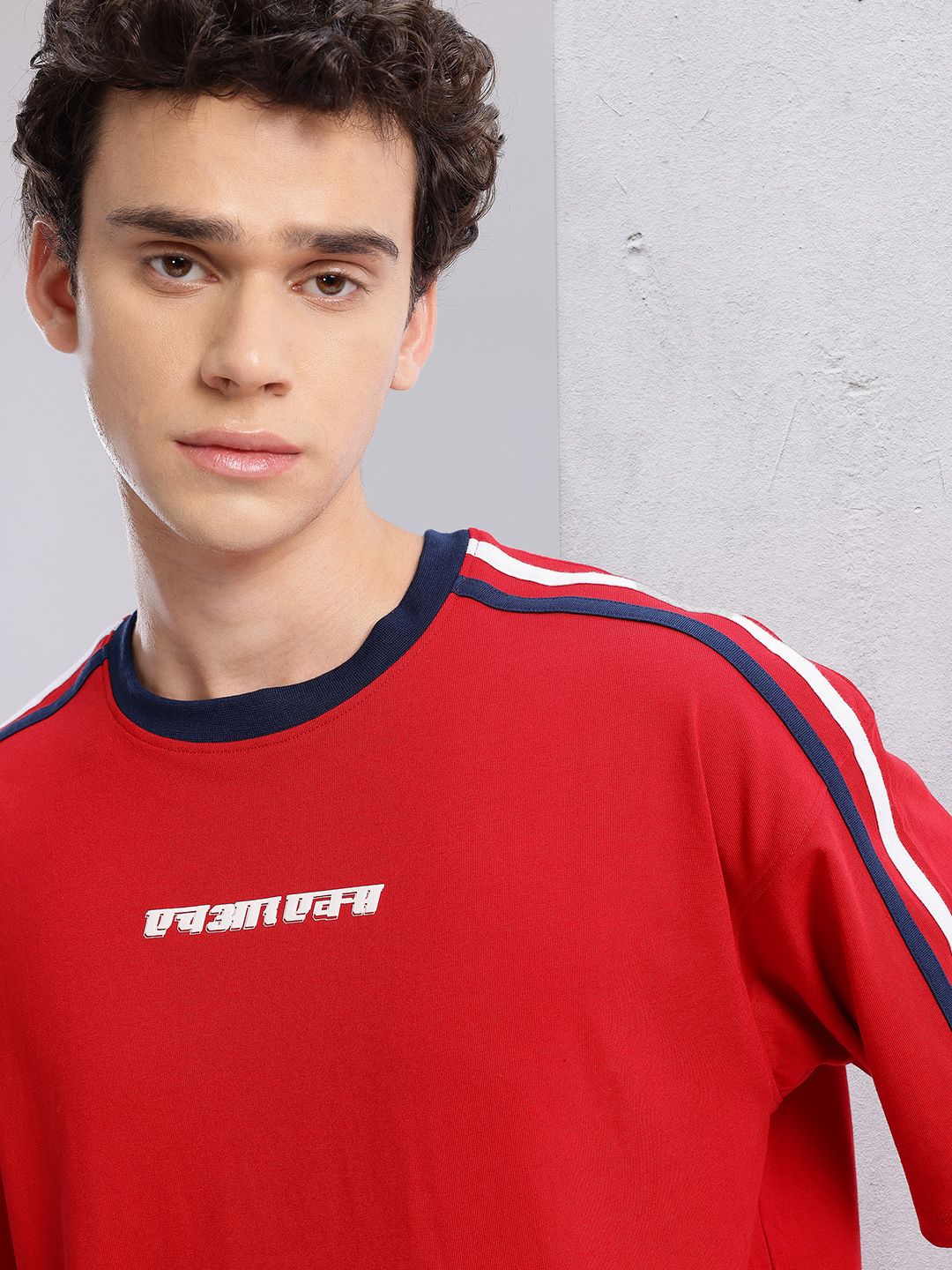 HRX by Hrithik Roshan Stripe Detail Relaxed Lifestyle T-shirt