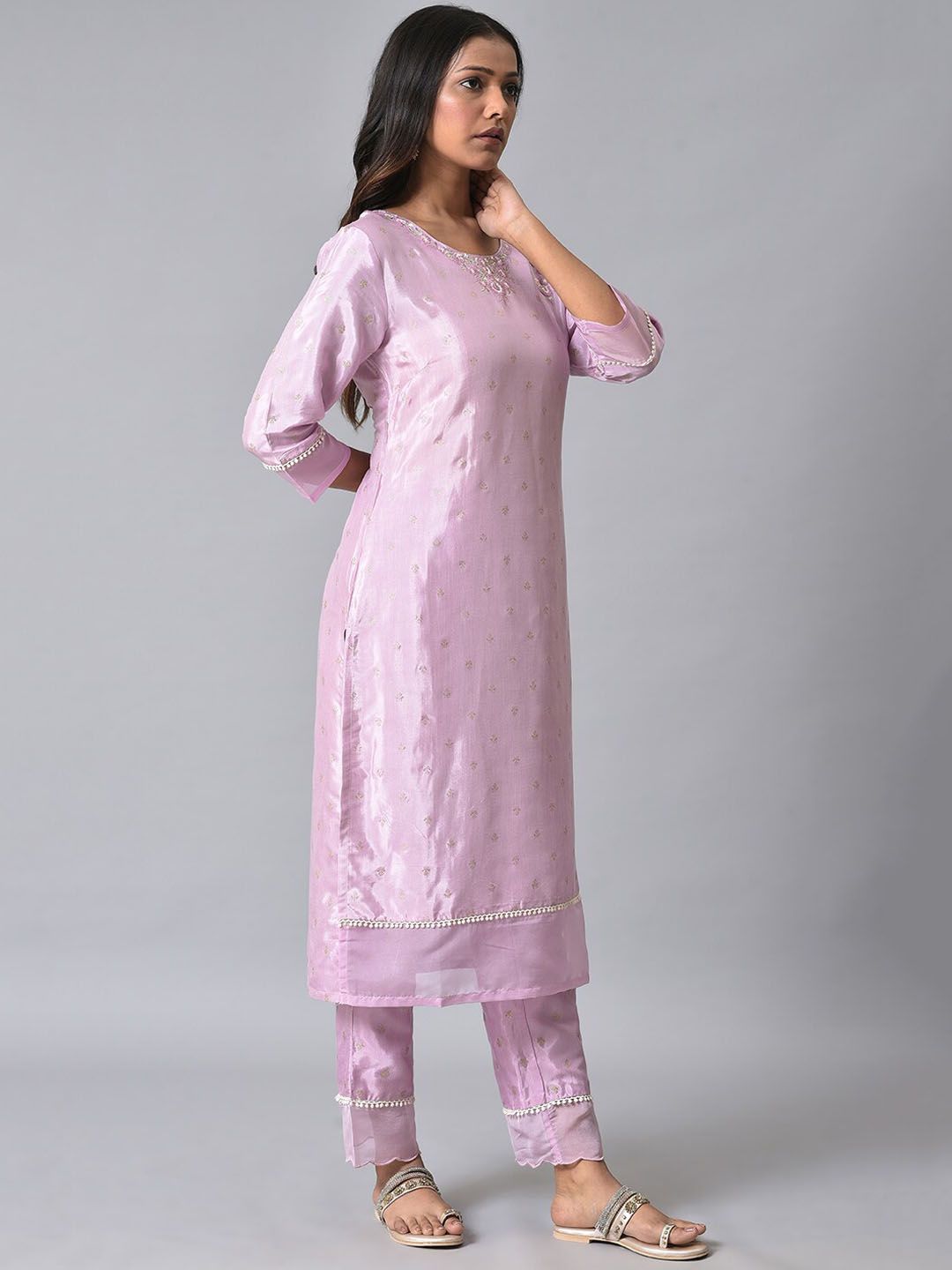 W Ethnic Motifs Printed Thread Work Straight Kurta With Trousers