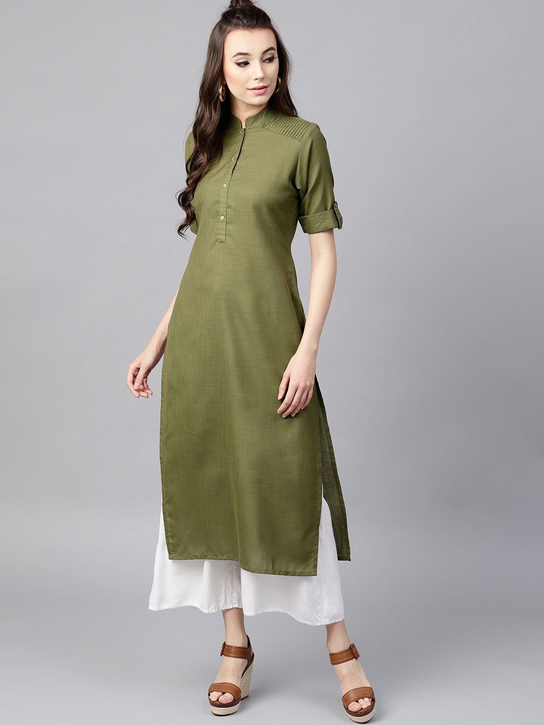 Gerua By Libas Women Olive Green Solid Straight Kurta