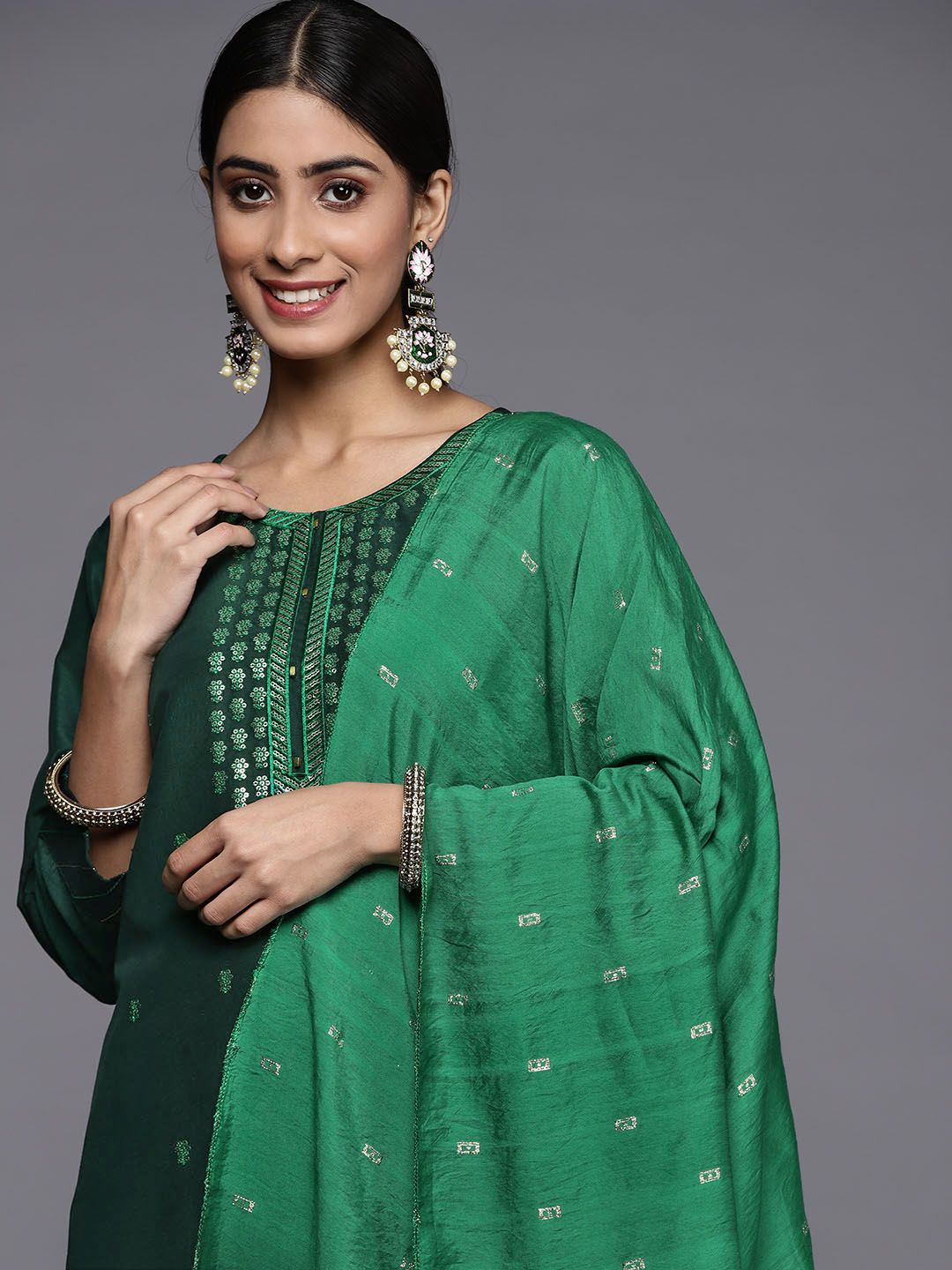 Varanga Women Green Ethnic Motifs Embroidered Kurta with Trousers & Dupatta