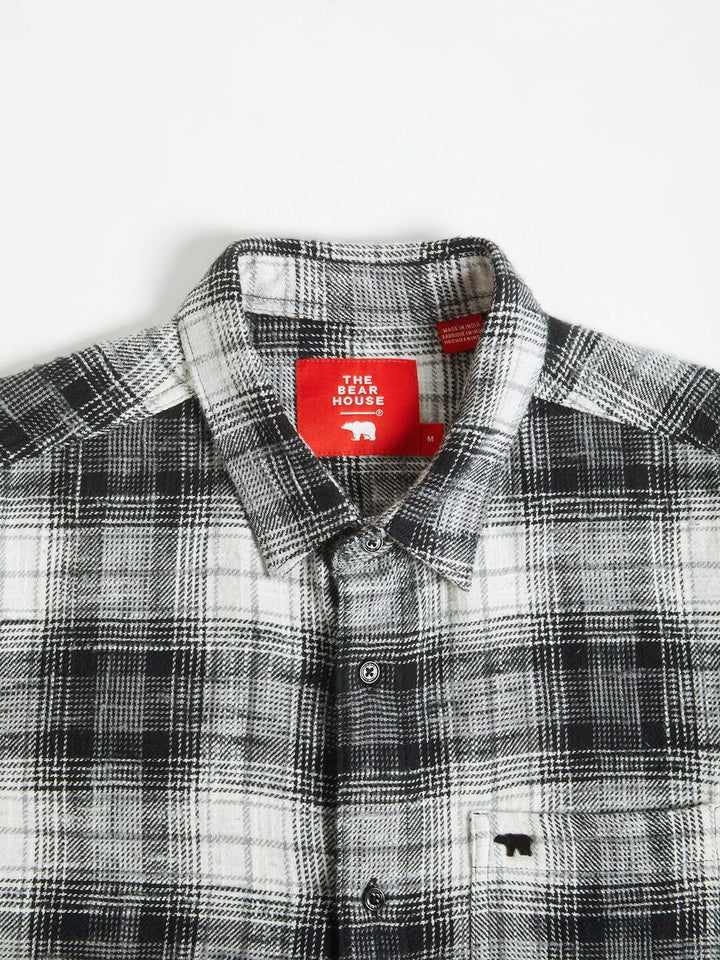 THE BEAR HOUSE Slim Fit Tartan Checked Flannel Pure Cotton Casual Shirt