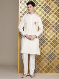 House of Pataudi Floral Embroidered Rozana Kurta