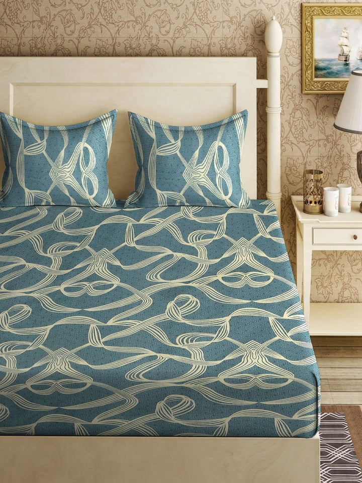 Myntra Elegant Homes Biru Turquoise & Berwarna Krim Cadar King 300 TC dengan 2 Sarung Bantal