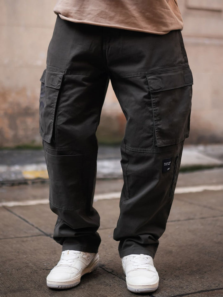 Powerlook Men Loose Fit Pure Cotton Cargos Trousers