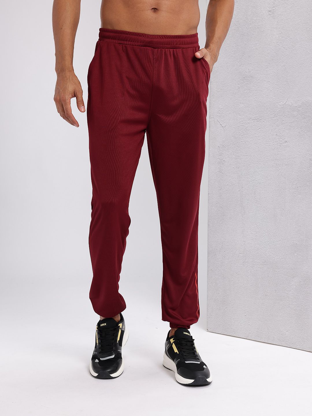 HRX by Hrithik Roshan Men Mid-Rise Rapid-Dry Training Joggers