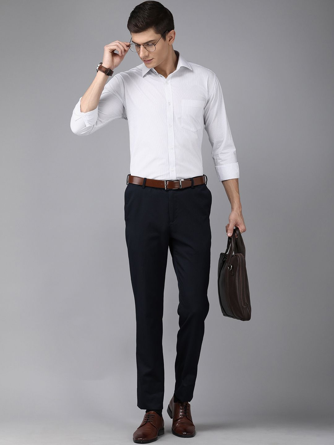Park Avenue Men White & Grey Slim Fit Striped Formal Shirt
