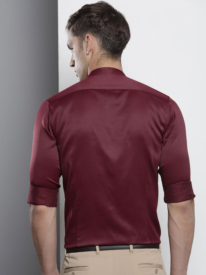 The Indian Garage Co. X Luxe Men Slim Fit Mandarin Collar Formal Shirt