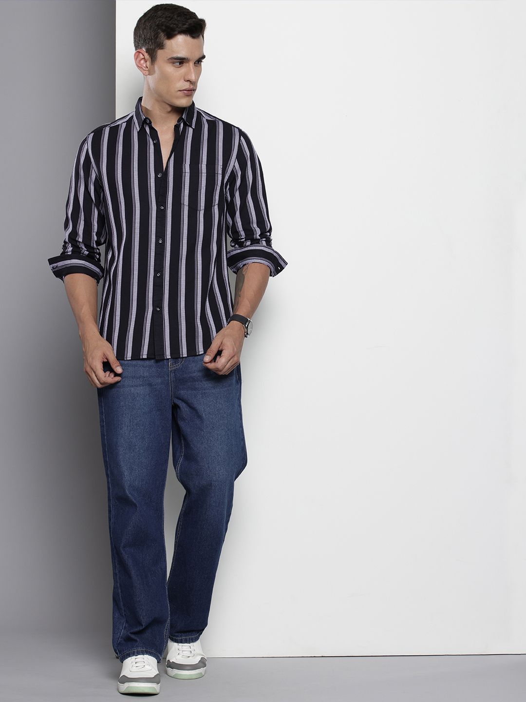 The Indian Garage Co Pure Cotton Slim Fit Opaque Striped Casual Shirt