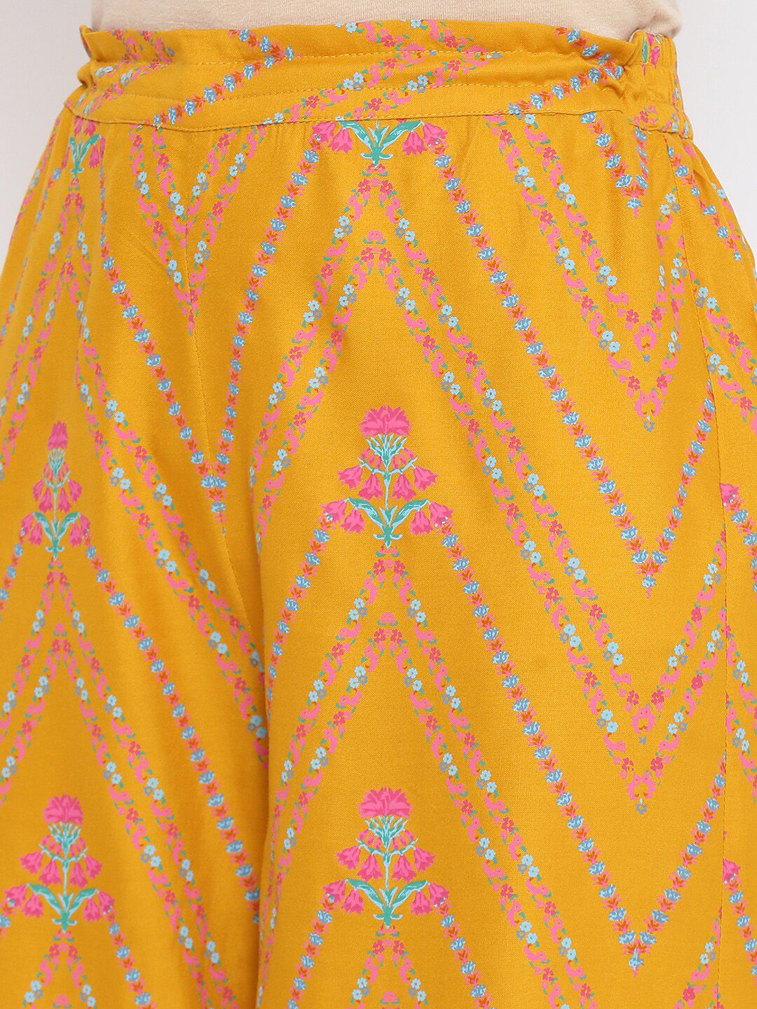 W Floral Print Rayon A-Line Kurta With Parallel Pant