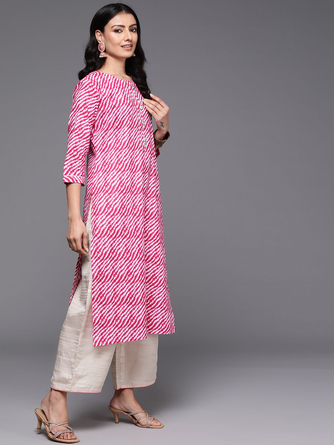 Indo Era Leheriya Printed Gotta Patti Pure Cotton Kurta