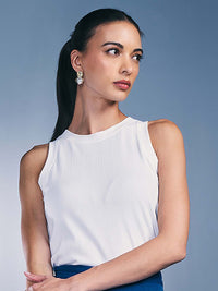AND Round Neck Sleeveless Top