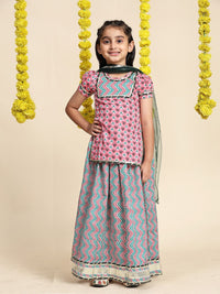 Cutiekins Girls Chevron Printed Cotton Ready to Wear Lehenga & Blouse With Dupatta