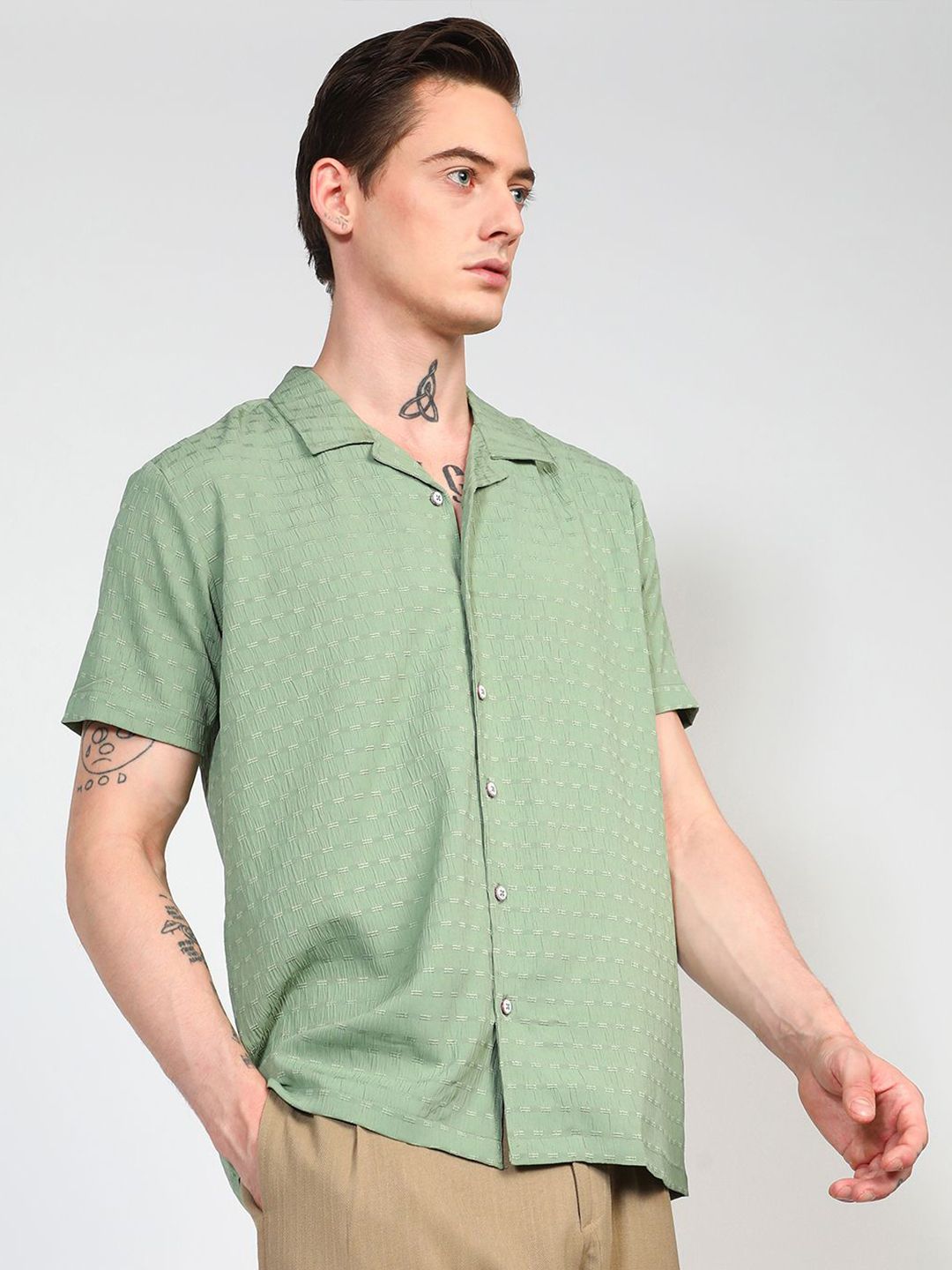Campus Sutra Men Comfort Opaque Cuban Collar Creased Casual Shirt