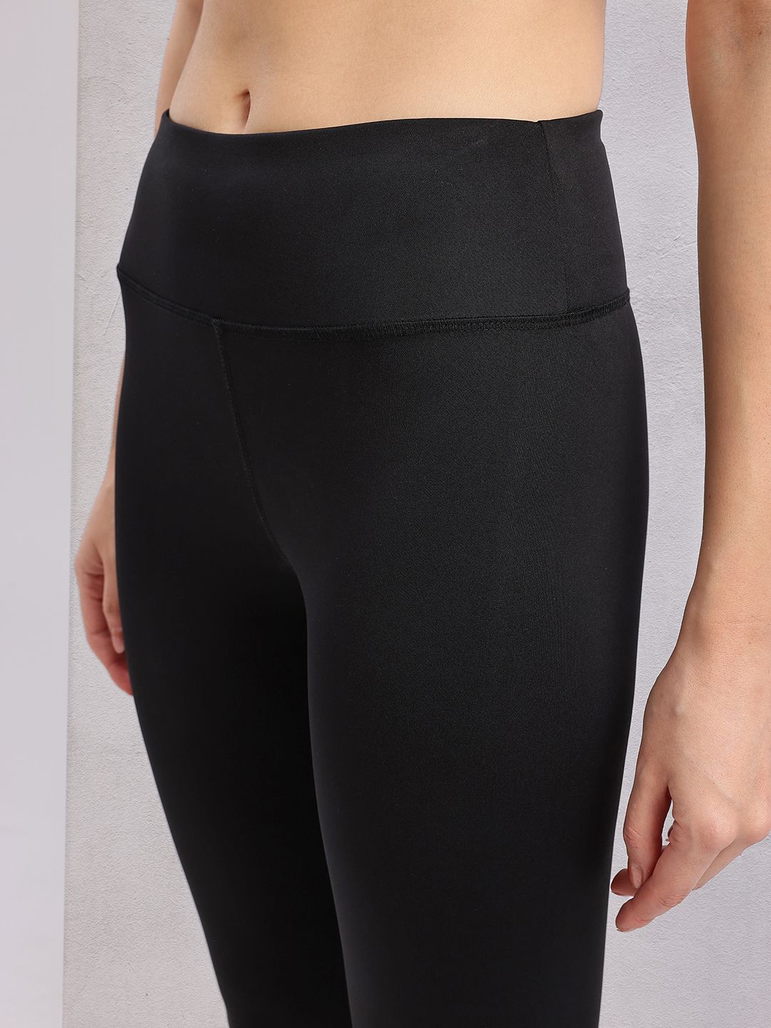 HRX by Hrithik Roshan Women Cropped Rapid-Dry Training Tights with Brand Logo Detail
