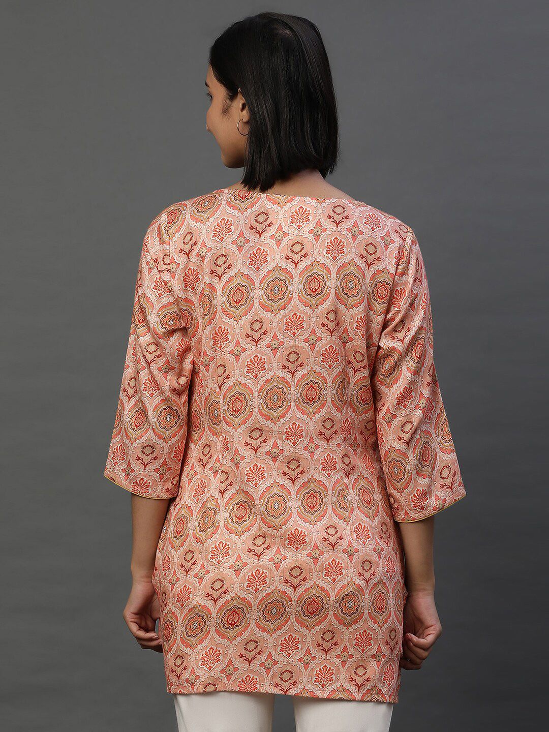 AURELIA Ethnic Motifs Printed Notched Neck Straight Kurti