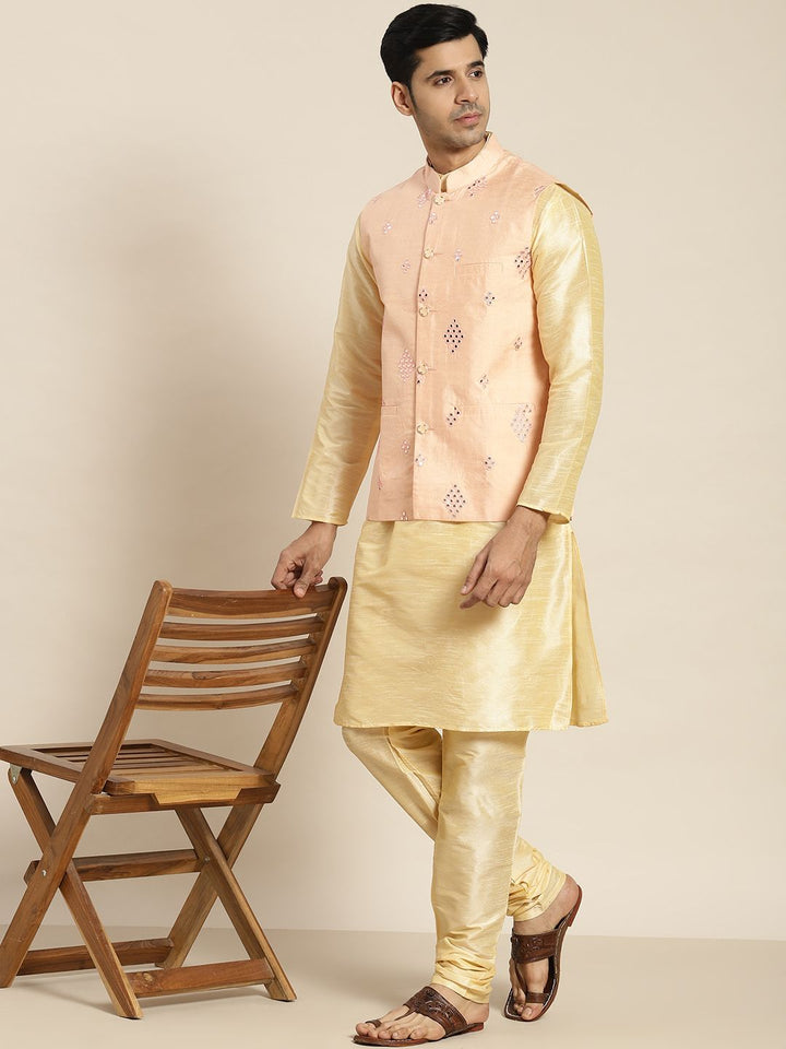 SOJANYA Kurta Berwarna Emas Lelaki dengan Churidar