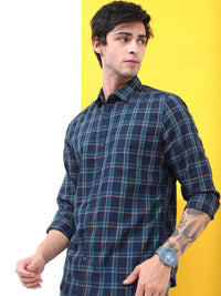 HIGHLANDER Slim Fit Checked Casual Shirt