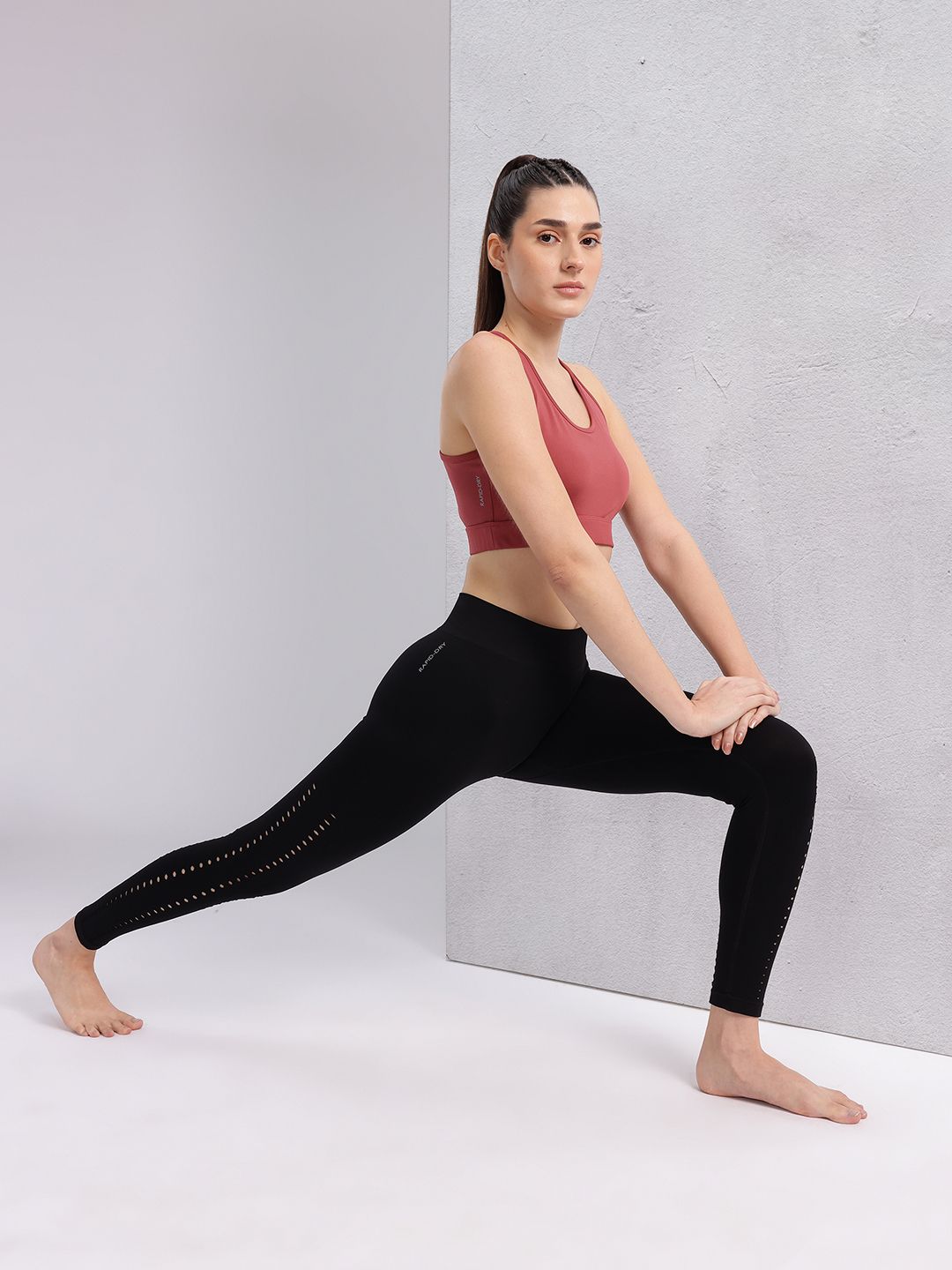 HRX by Hrithik Roshan Rapid-dry Medium Coverage Lightly Padded Yoga Bra