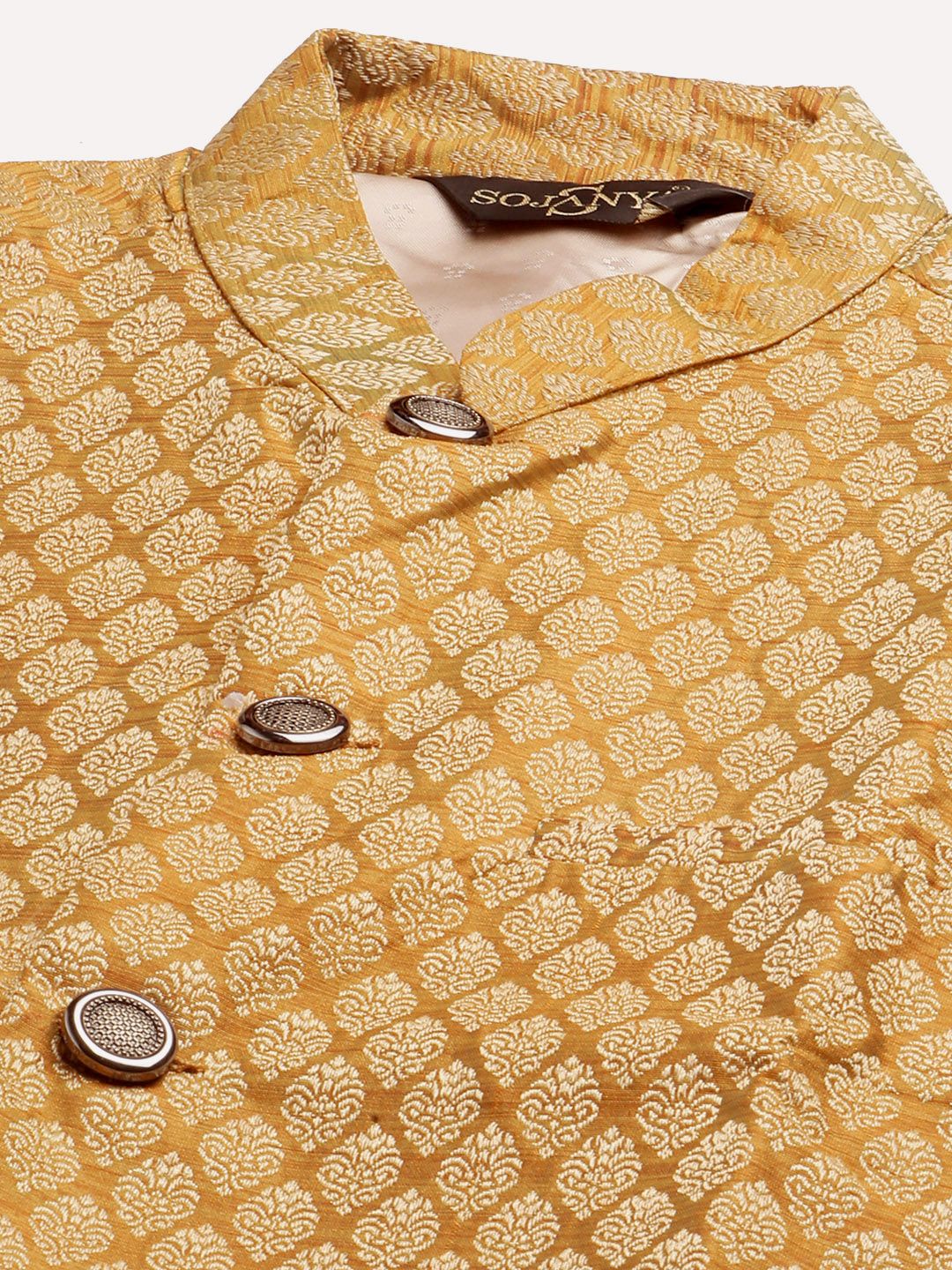 SOJANYA Men Green & Mustard Yellow Ethnic Motifs Kurta with Churidar & Nehru Jacket