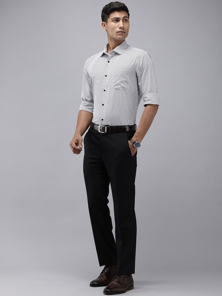 Park Avenue Slim Fit Grid Tattersall Checked Easy Care Formal Shirt
