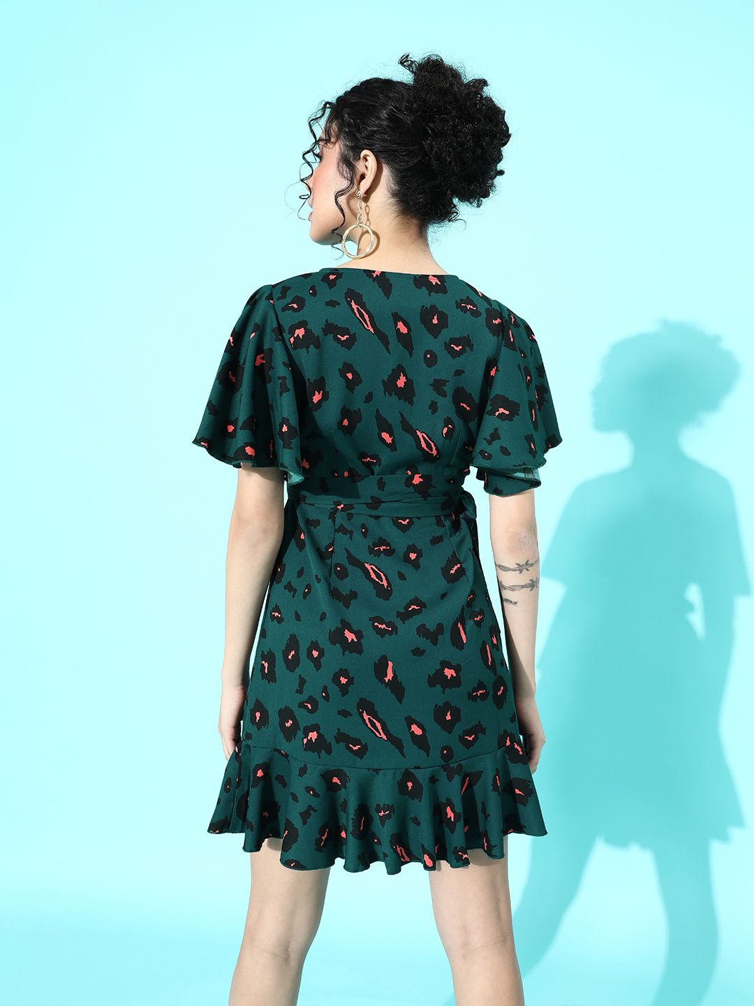 Berrylush Women Green Leopard Self-Tie Fit & Flare Dress