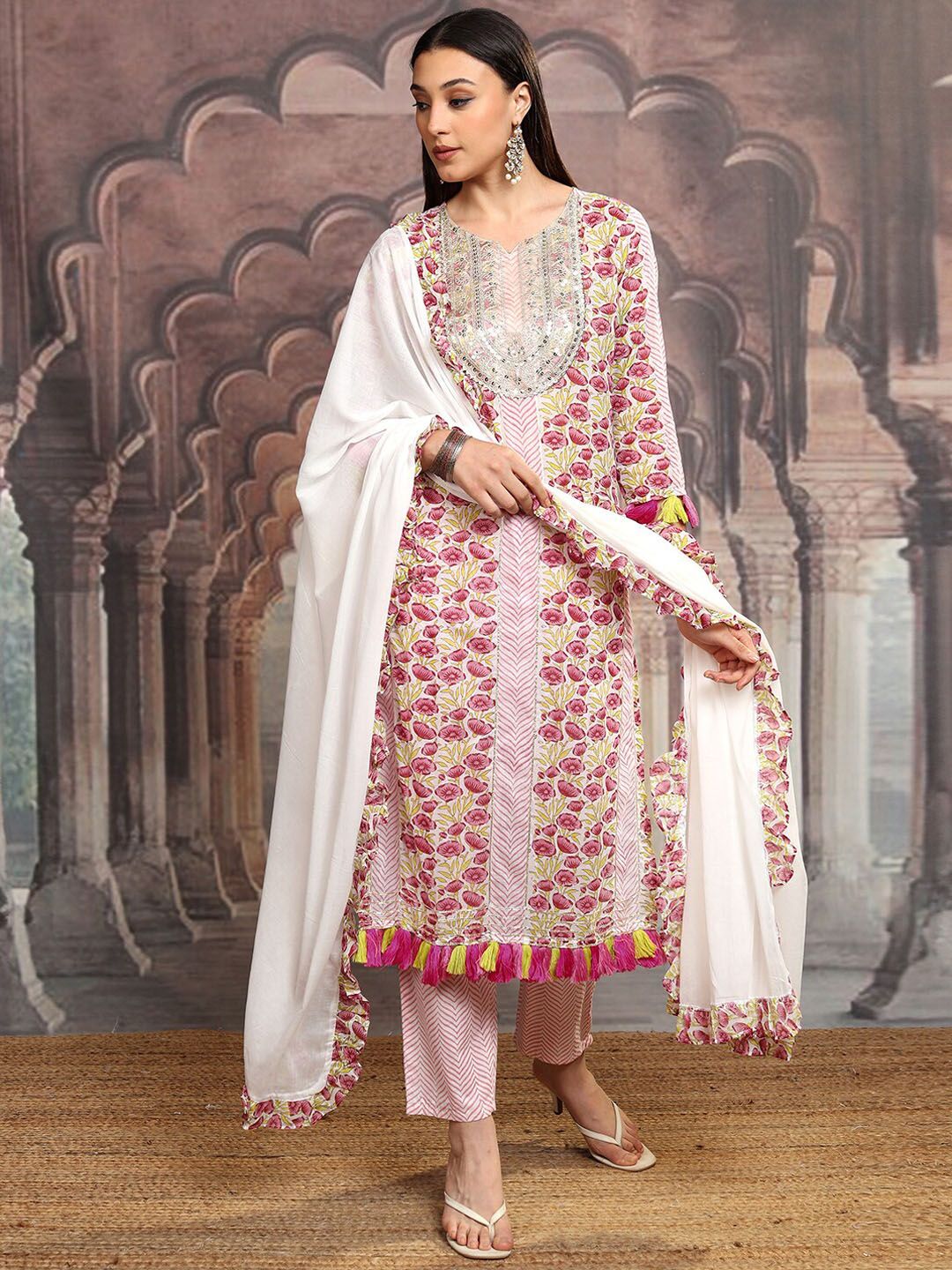 Vishudh Women Floral Printed Regular Pure Cotton Kurta with Trousers & With Dupatta