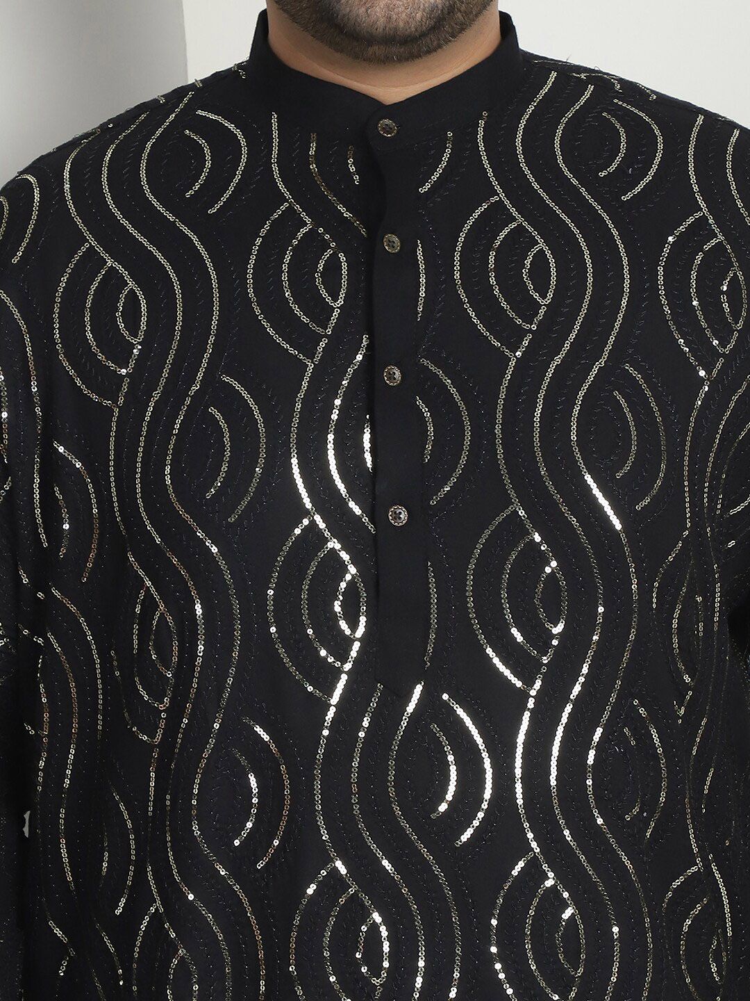 SOJANYA PLUS Geometric Embroidered Sequinned Mandarin Collar Cotton Straight Kurta