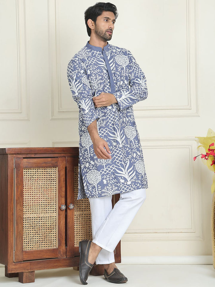 Jompers Floral Embroidered Thread Work Mandarin Collar Straight Kurta With Pyjamas
