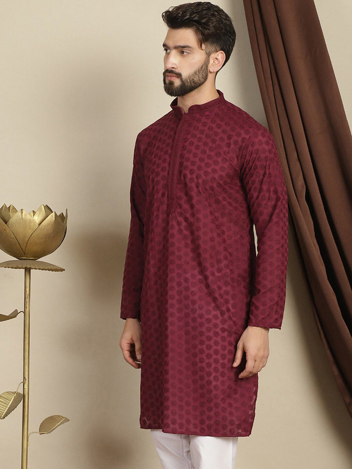Anouk Striped Mandarin Collar Long Sleeves Cotton Thread Work Kurta