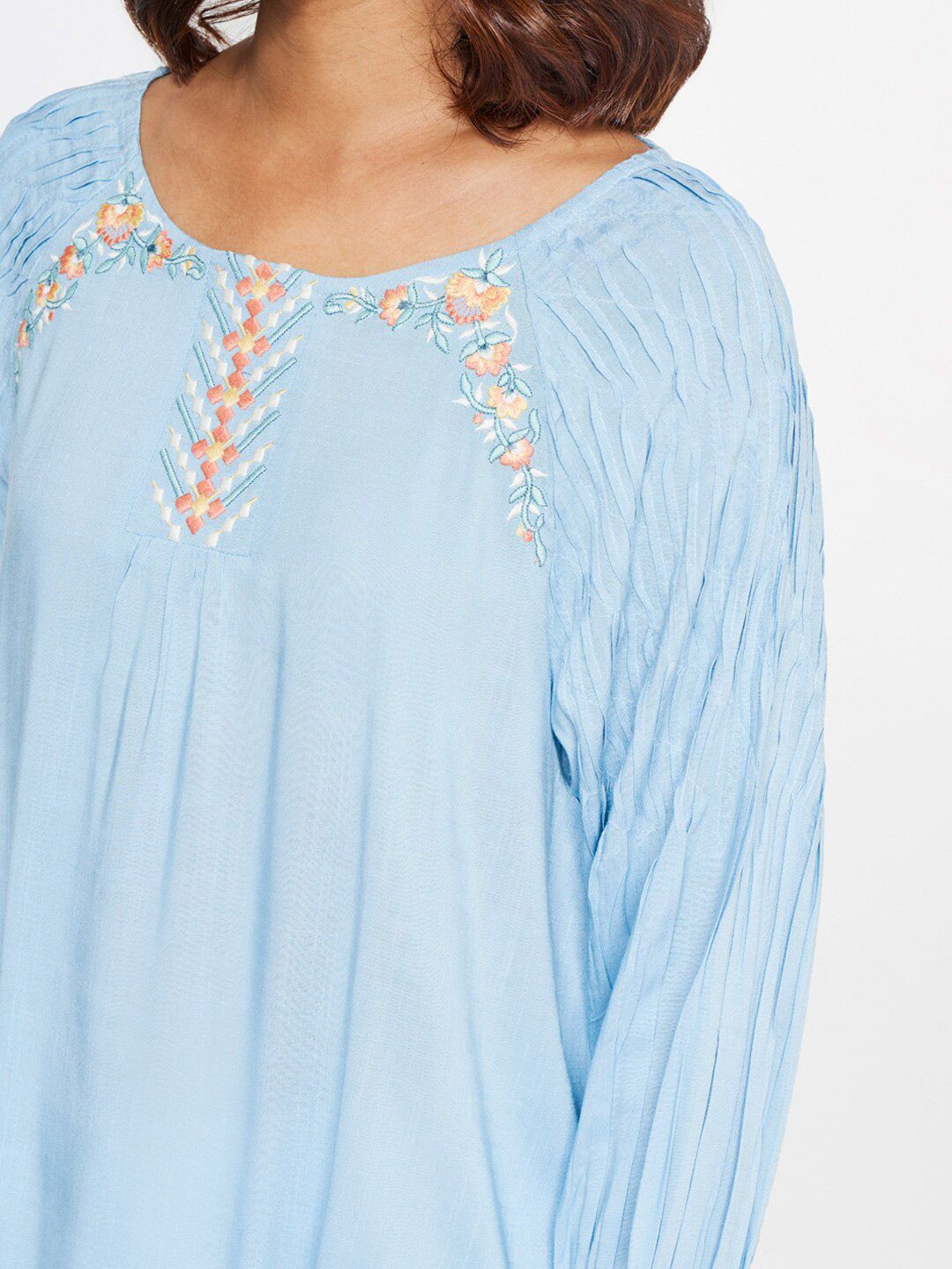 Global Desi Floral Printed Raglan Sleeves Pleated Top