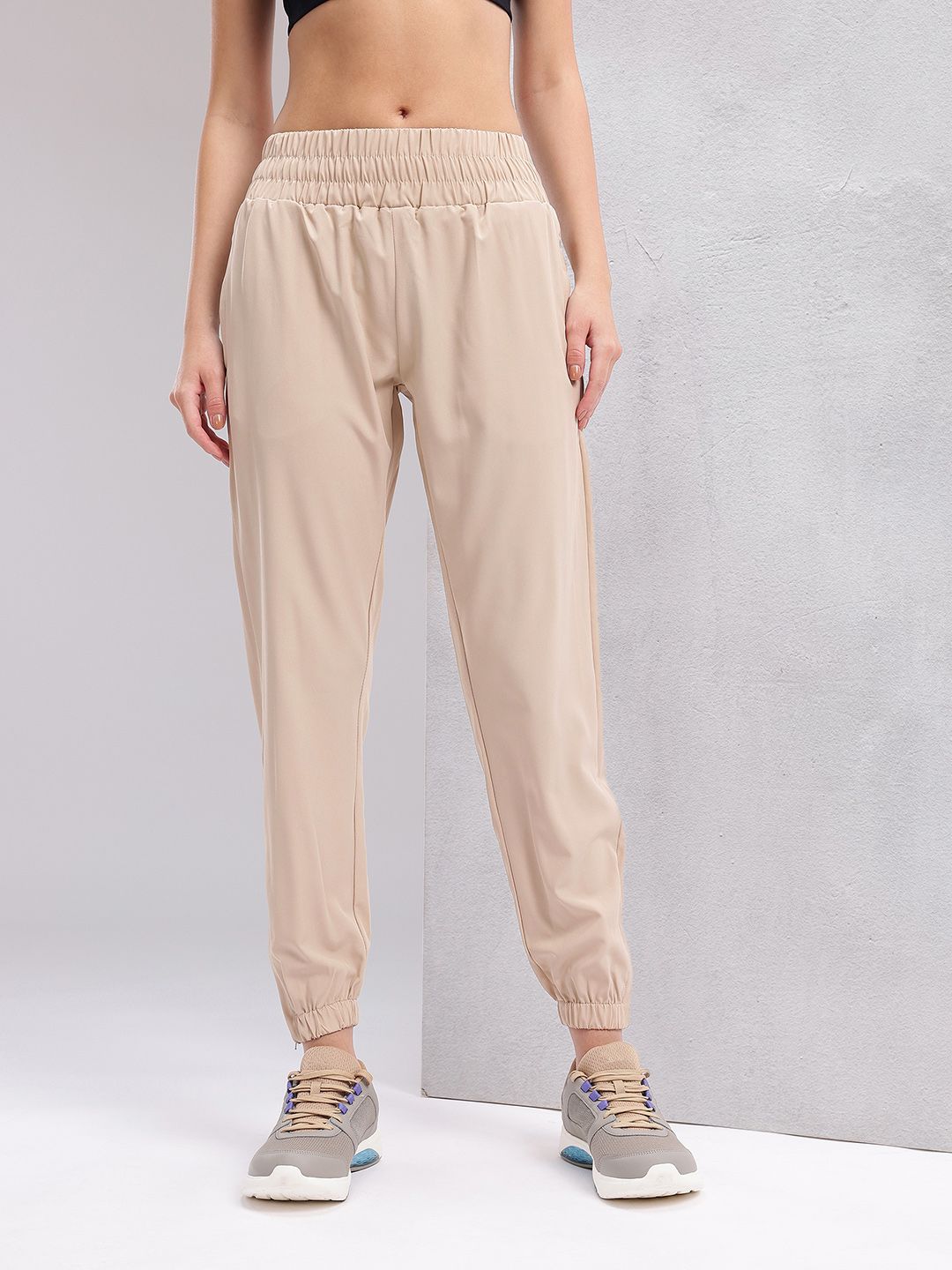 HRX by Hrithik Roshan Woman Rapid-Dry Training Joggers