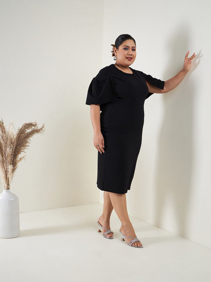 SASSAFRAS Curve Plus Size Sheath Dress