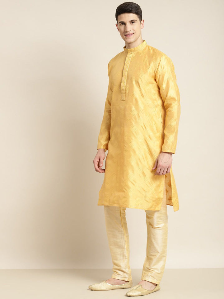SOJANYA Woven Design Mandarin Collar Thread Work Cotton Silk Kurta