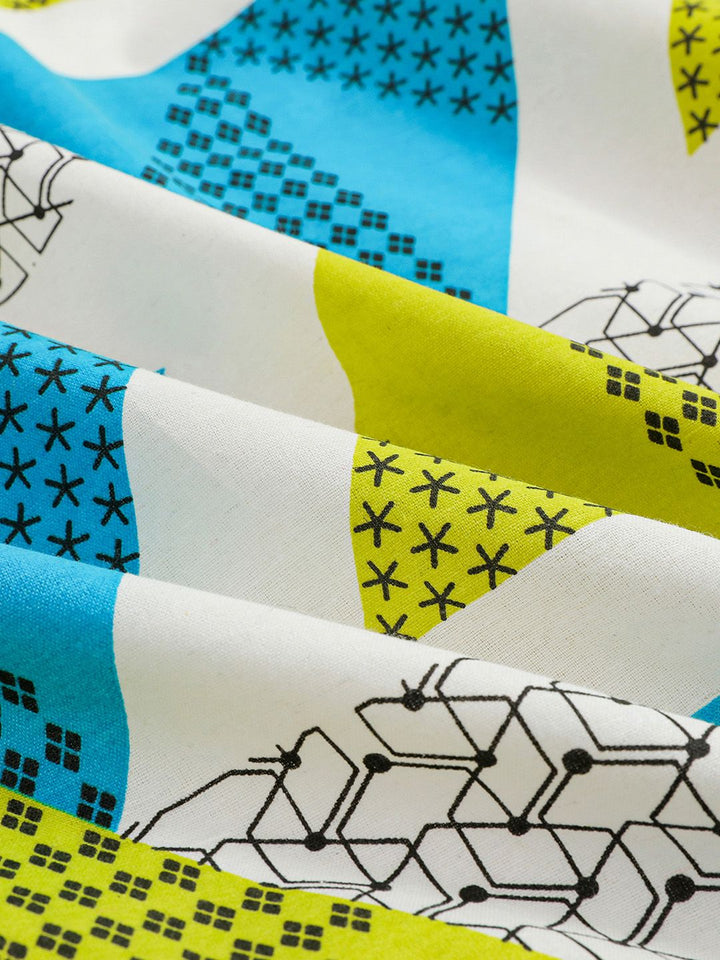 Story@home Ventura Green Geometric 144 TC Cotton Queen Bedsheet With 2 Pillow Covers
