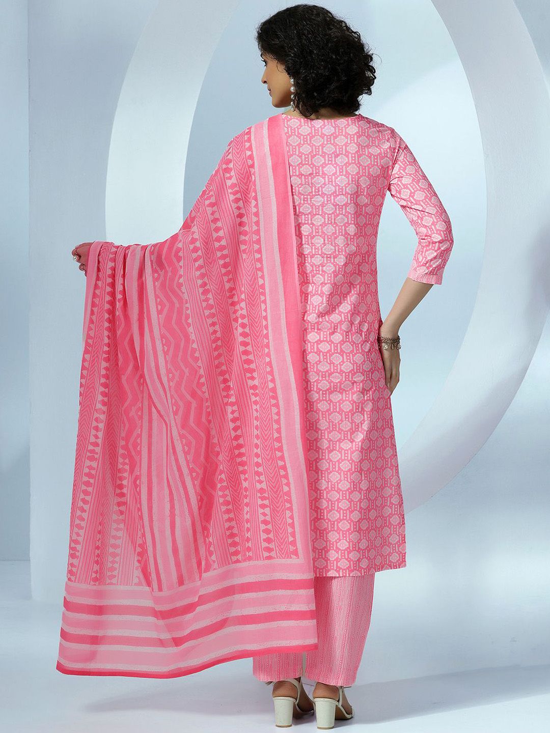 Libas Women Ethnic Motifs Printed Pure Cotton Kurta with Trousers & Dupatta