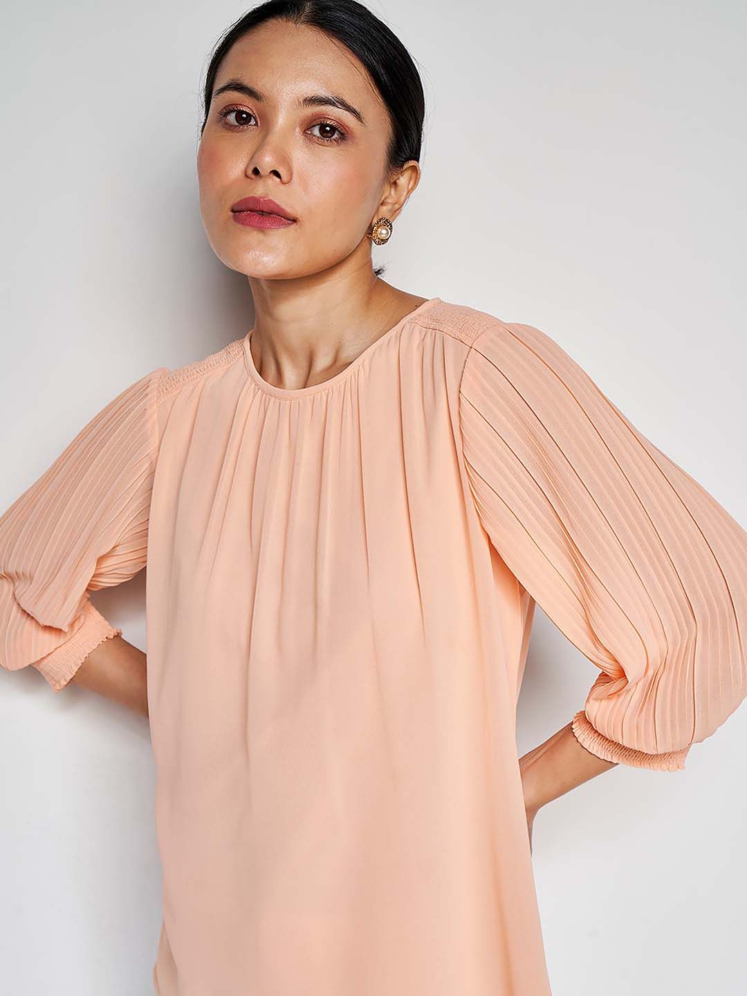 AND Puff Sleeve Top