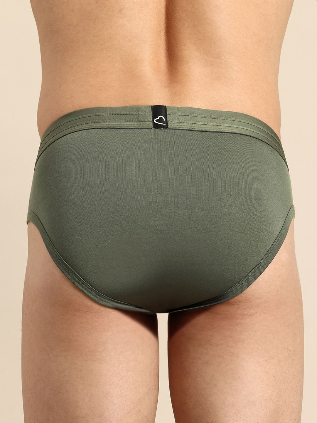 Being Human Men Micro Technology Briefs BHMUB24504