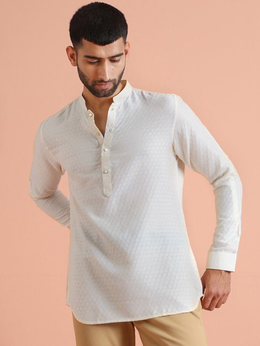 KISAH Men Embroidered Thread Work Short Kurta
