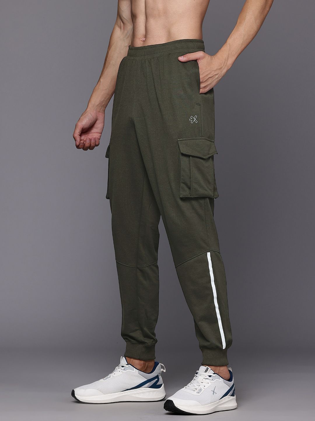 HRX by Hrithik Roshan Men Cargo-Style Training Joggers