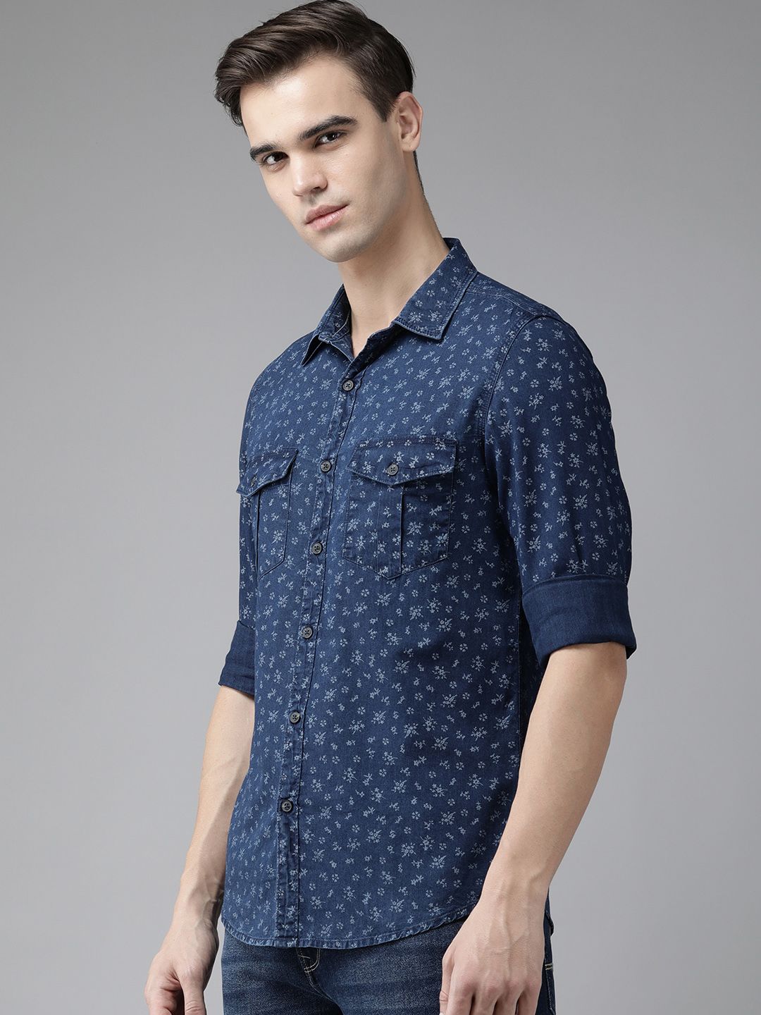 SPYKAR Men Pure Cotton Slim Fit Micro Ditsy Floral Printed Casual Shirt
