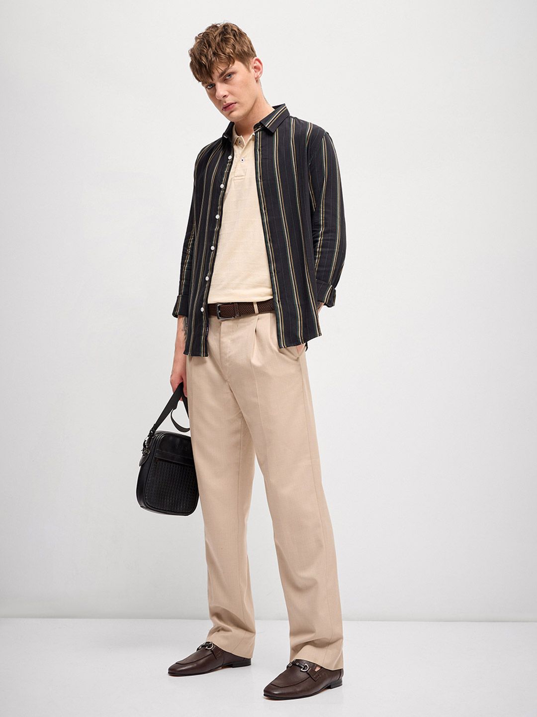 THE BEAR HOUSE Men Slim Fit Striped Casual Shirt