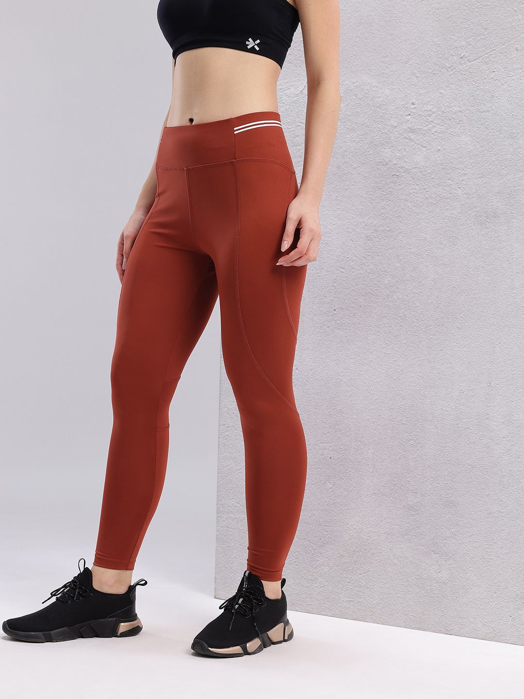 HRX by Hrithik Roshan Women Panelled Training Tights