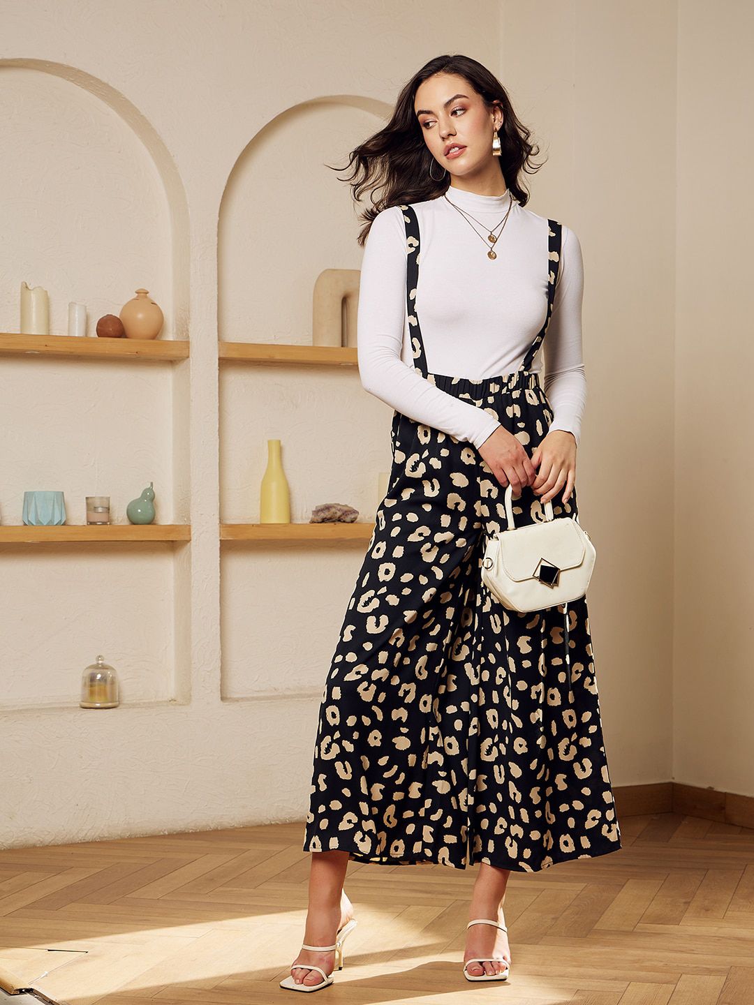 Berrylush Women Black Animal Printed Trousers with Suspenders
