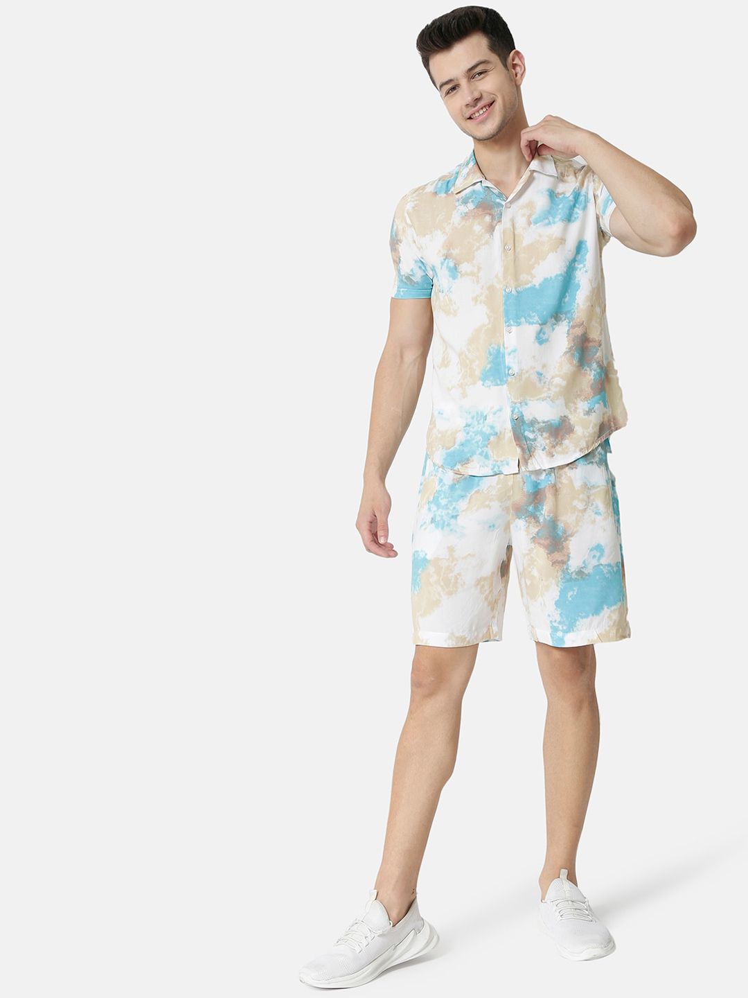 Campus Sutra Men White & Blue Tie & Dyed Co-ords